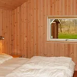 12 Person In Idestrup-by Traum Сasa de vacaciones Bøtø By