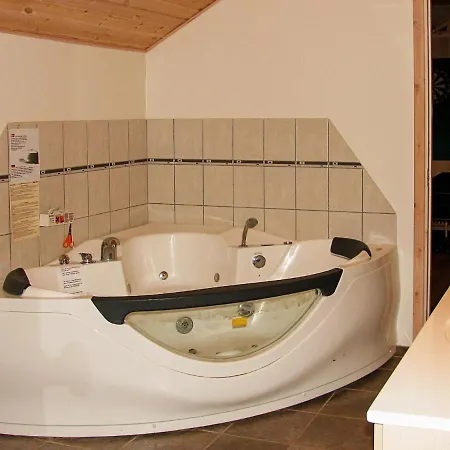 12 Person In Idestrup-by Traum * Bøtø By
